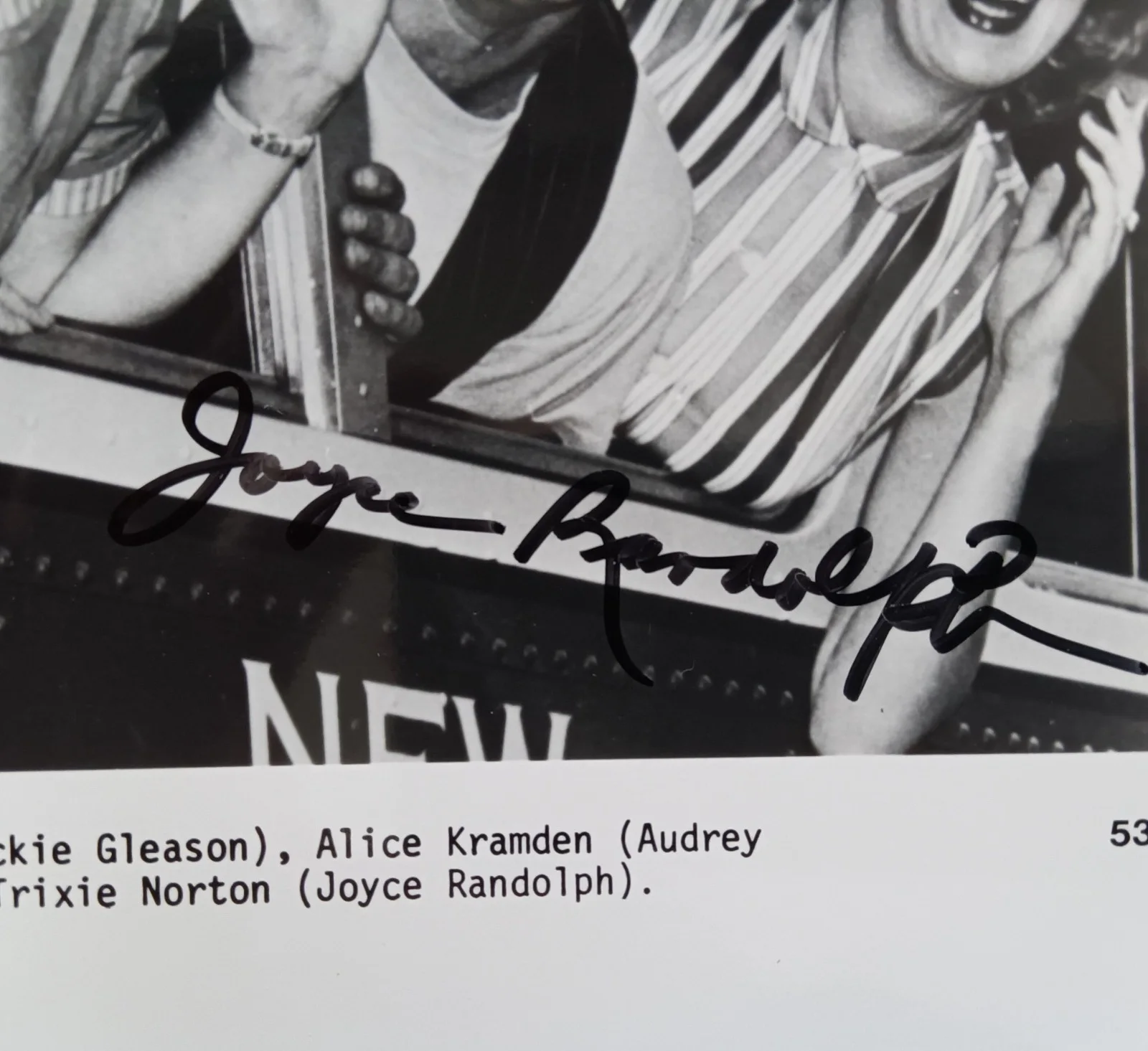 Joyce Randolph — JOYCE RANDOLPH (1924-2024) (THE HONEYMOONERS) AUTOGRAPHED 8 x 10 PHOTO, image 2