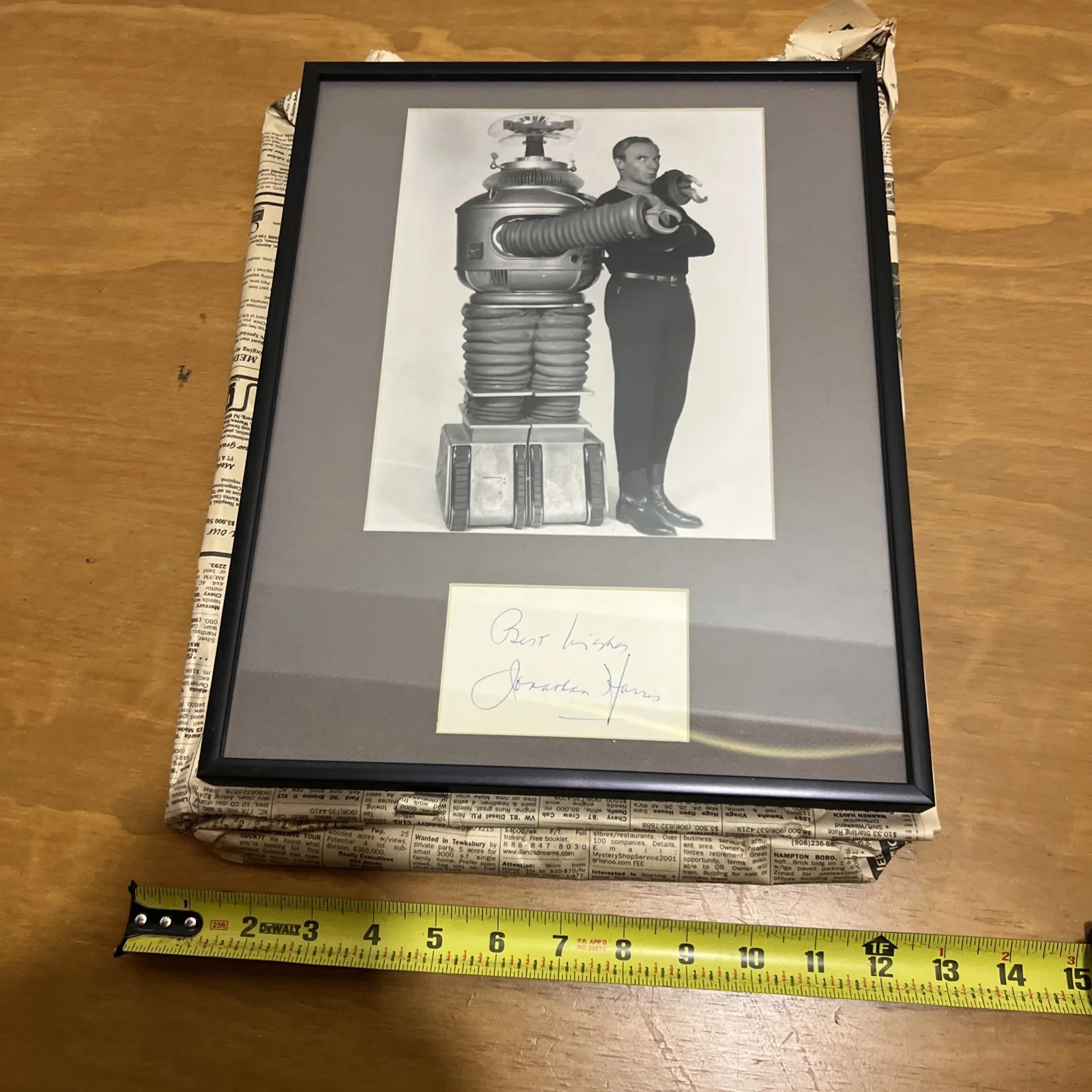 Lost in Space Robot B-9 Jonathan Harris Signed 11x14 Framed Photo, image 4