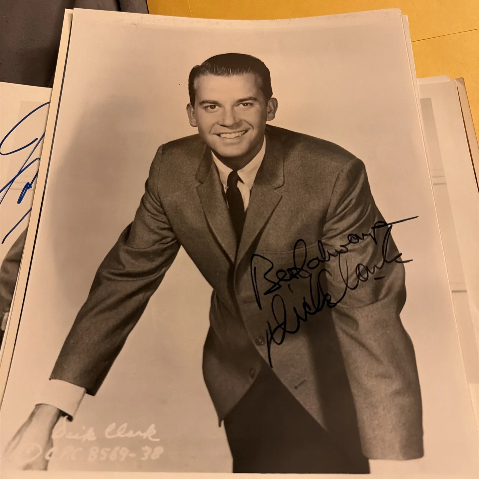 Dick Clark Signed Vintage B&W Photo – American Bandstand Host Autograph, image 2