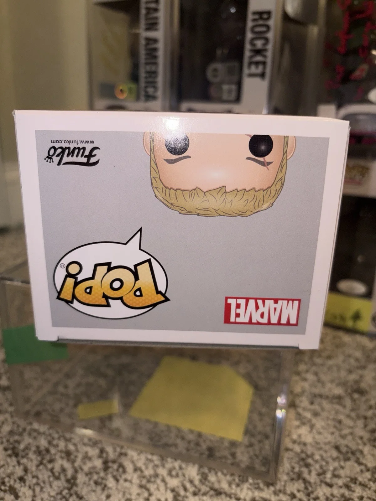 Chris Hemsworth — CHRIS HEMSWORTH Signed THOR 286 Funko Pop MARVEL Infinity War GITD SWAU QR COA, image 5