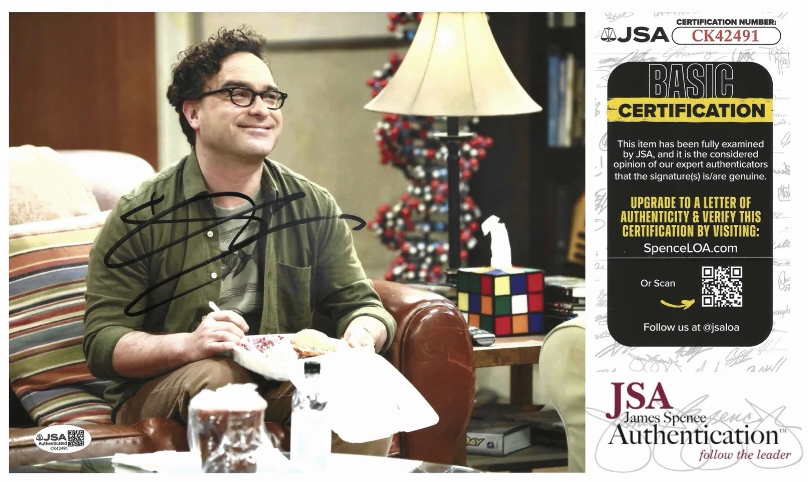 JOHNNY GALECKI — JOHNNY GALECKI SIGNED 8x10 PHOTO BIG BANG THEORY LEONARD HOFSTADTER w/JSA COA!