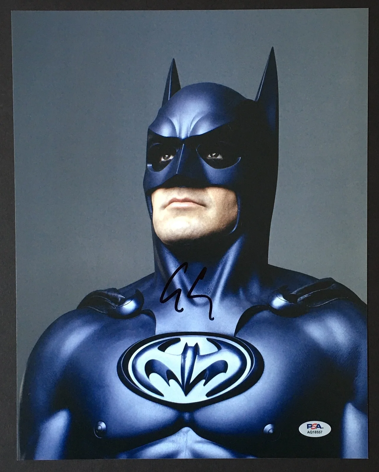 George Clooney — GEORGE CLOONEY SIGNED 11x14 PHOTO PSA DNA AUTOGRAPH BATMAN & ROBIN