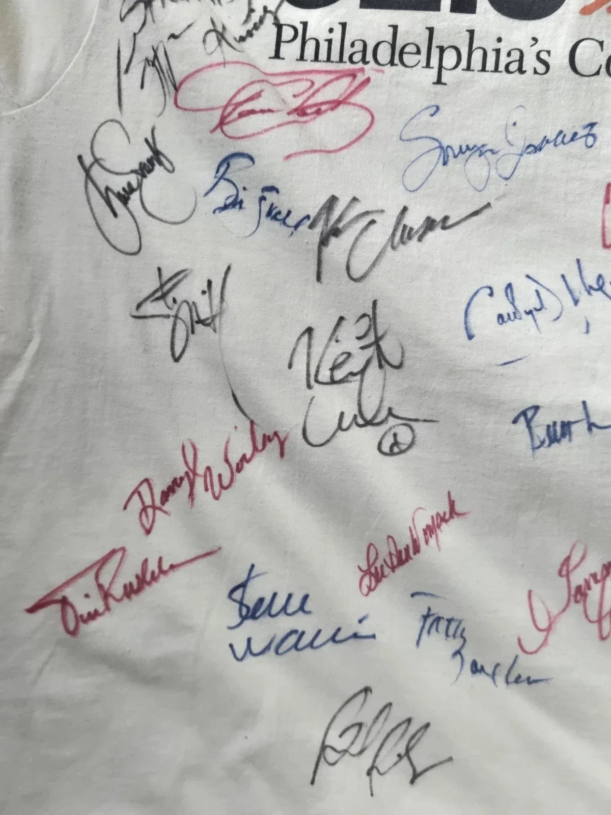 RADIO STATION SHIRT signed 30x country singers BECKETT qo TRACE ADKINS CHESNEY+, изображение 5