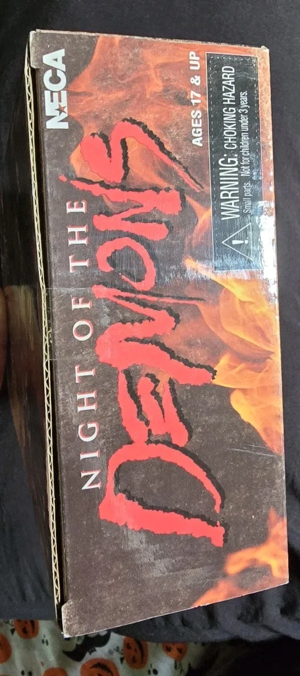 Amelia Kincade, Steve Johnson, Kevin Tenney — Night of the Demons Angela Scream Factory NECA Signed Sealed GRAIL PIECE JSA!, изображение 5