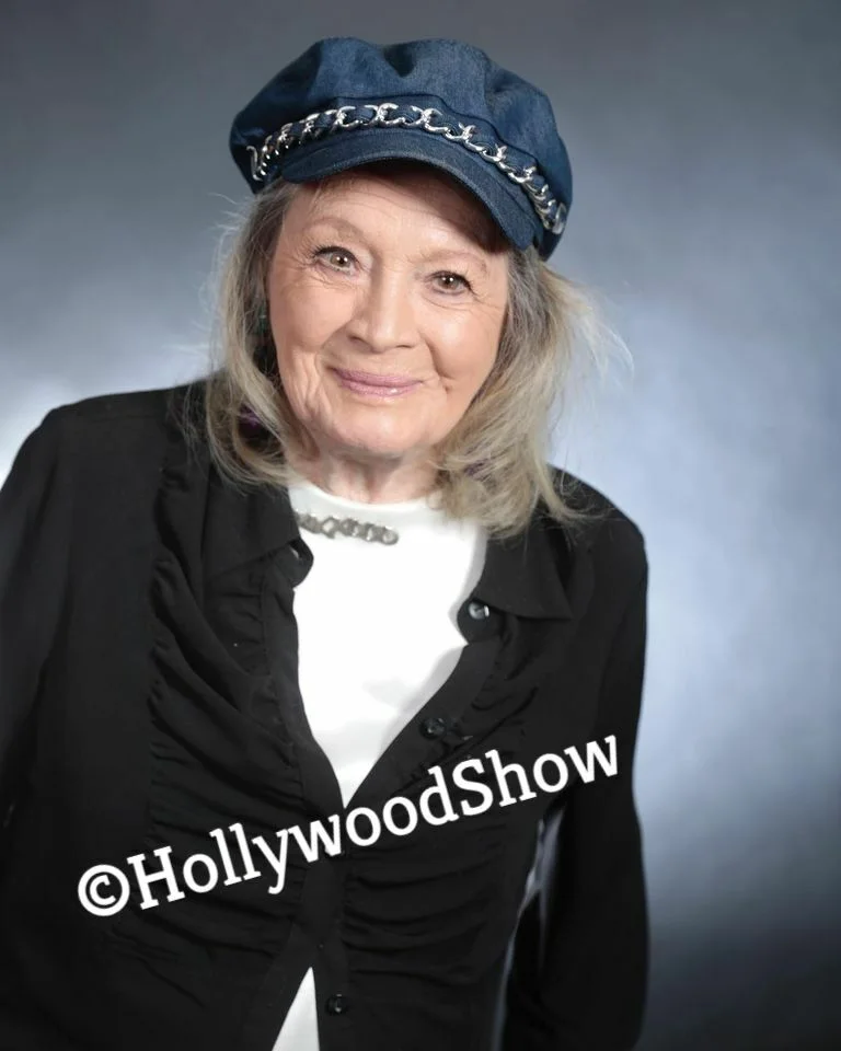 Angie Dickinson Original Autographed 8X10 Photo #58, image 2