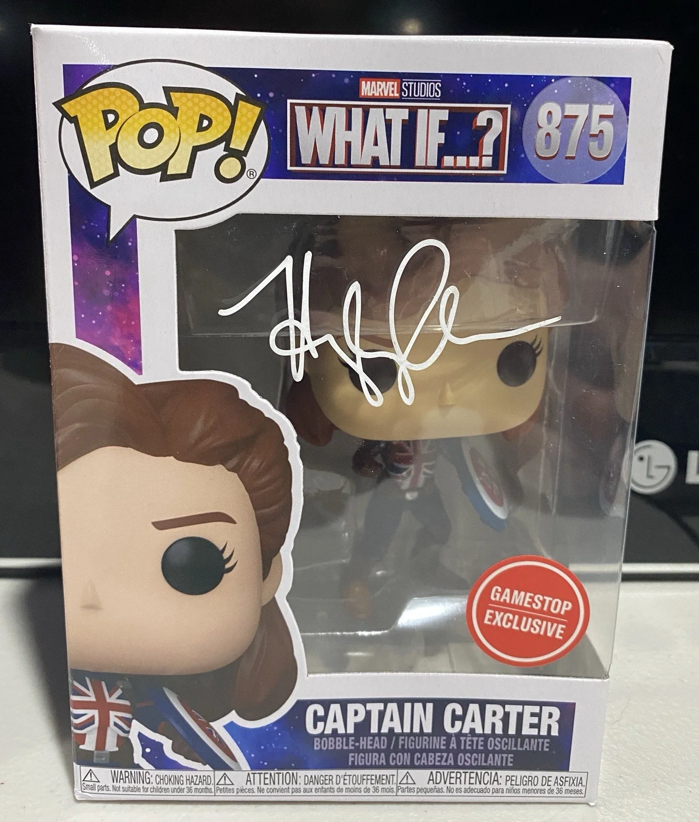 Hayley Atwell — Hayley Atwell Signed Funko Pop Captain Carter #875 (Beckett Witnessed)