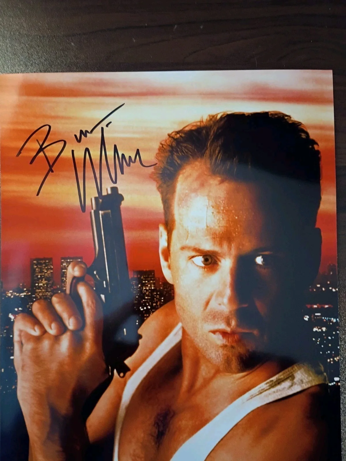 Bruce Willis — Bruce Willis Die Hard Signed 8x10 Photo COA W/Matching Numbered Sticker, image 5
