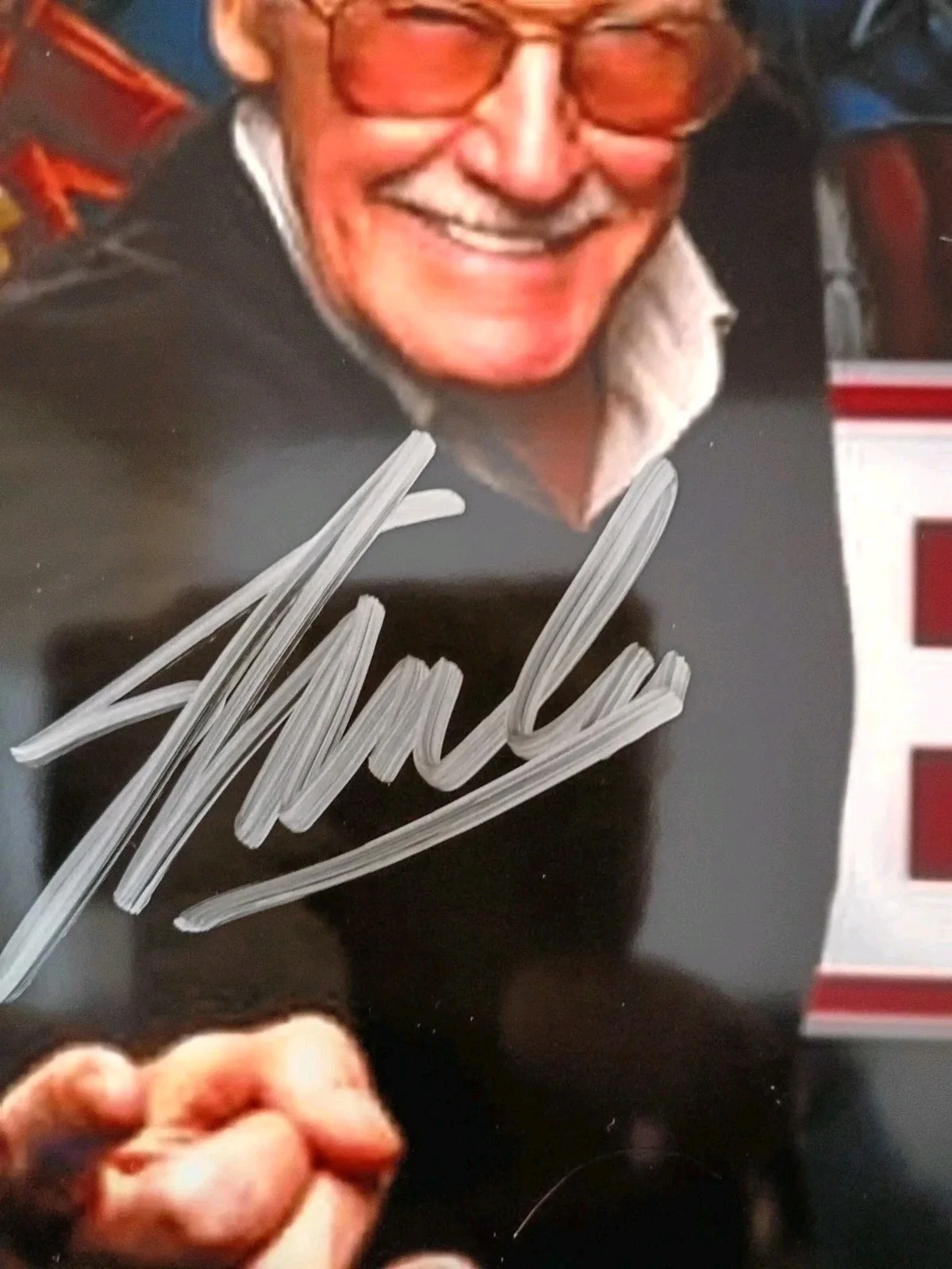 Stan Lee — Stan Lee Marvel Signed 8x10 Photo COA W/Matching Numbered Sticker, image 4