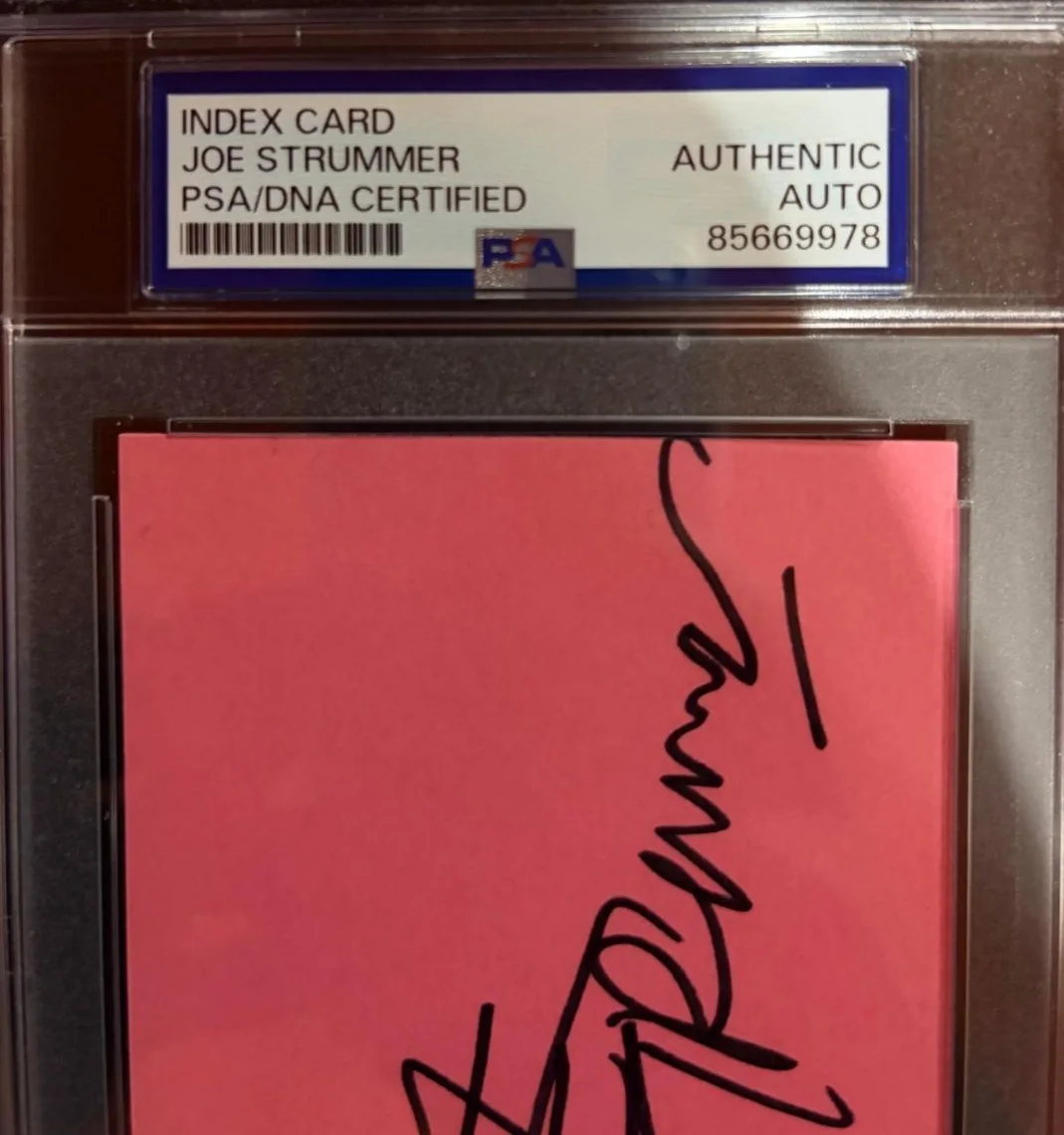 Joe Strummer — JOE STRUMMER SIGNED INDEX CARD ENCAPSULATED PSA THE CLASH COMBAT ROCK B, image 3