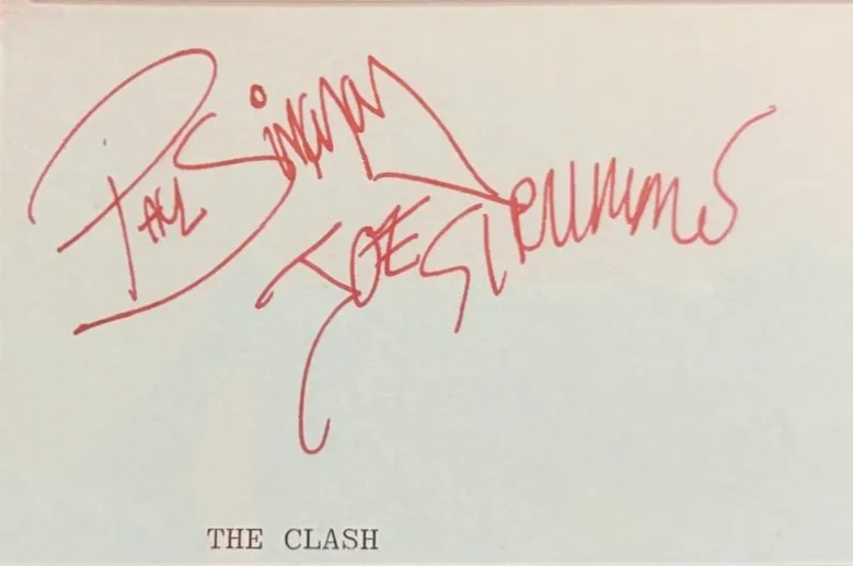 Paul Simonon, Joe Strummer — JOE STRUMMER PAUL SIMONON SIGNED INDEX CARD ENCAPSULATED PSA RARE THE CLASH, изображение 2