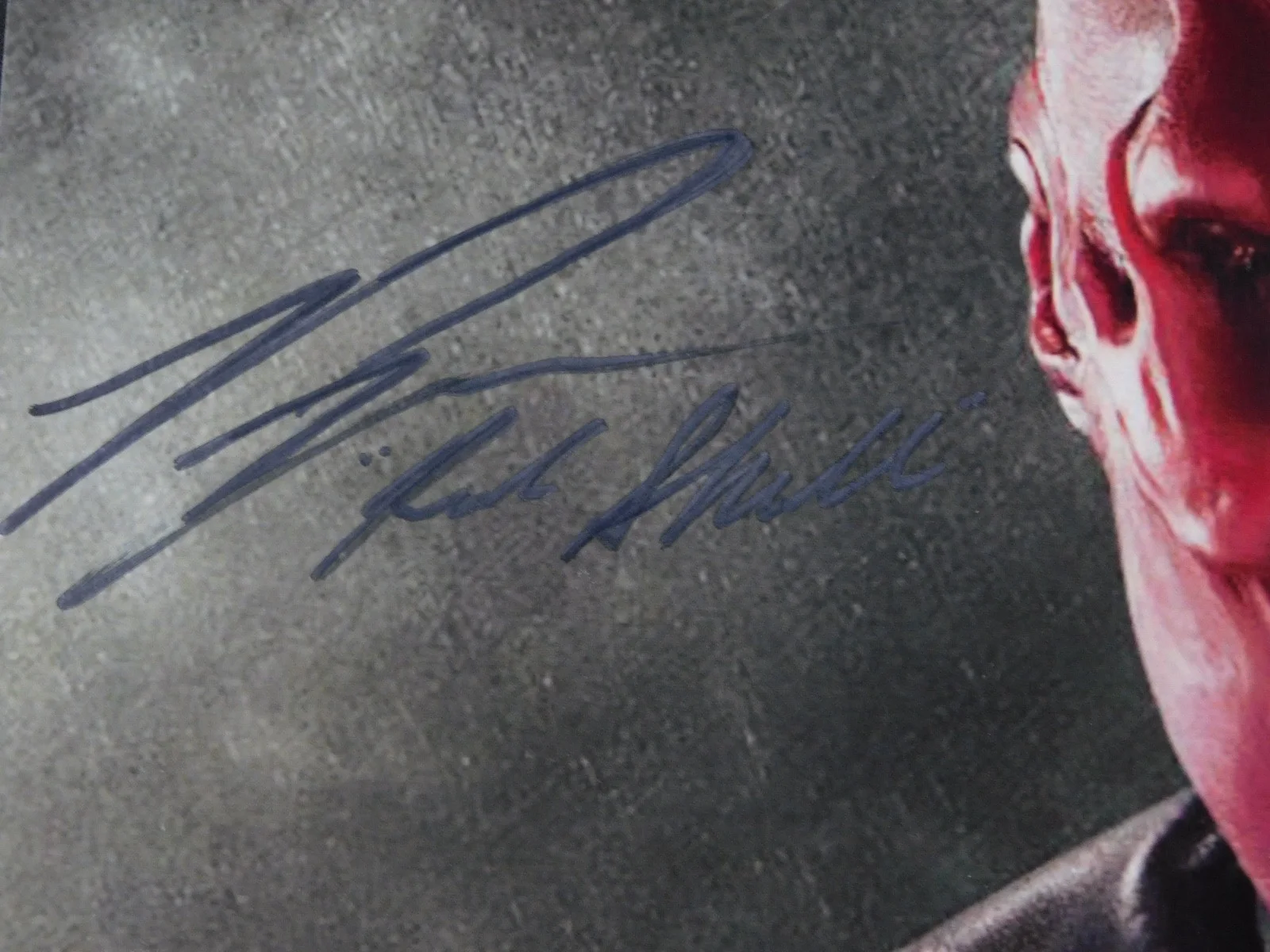 Ross Marquand — Ross Marquand Signed Autographed 11x14 Photo Avengers Red Skull JSA COA, image 2