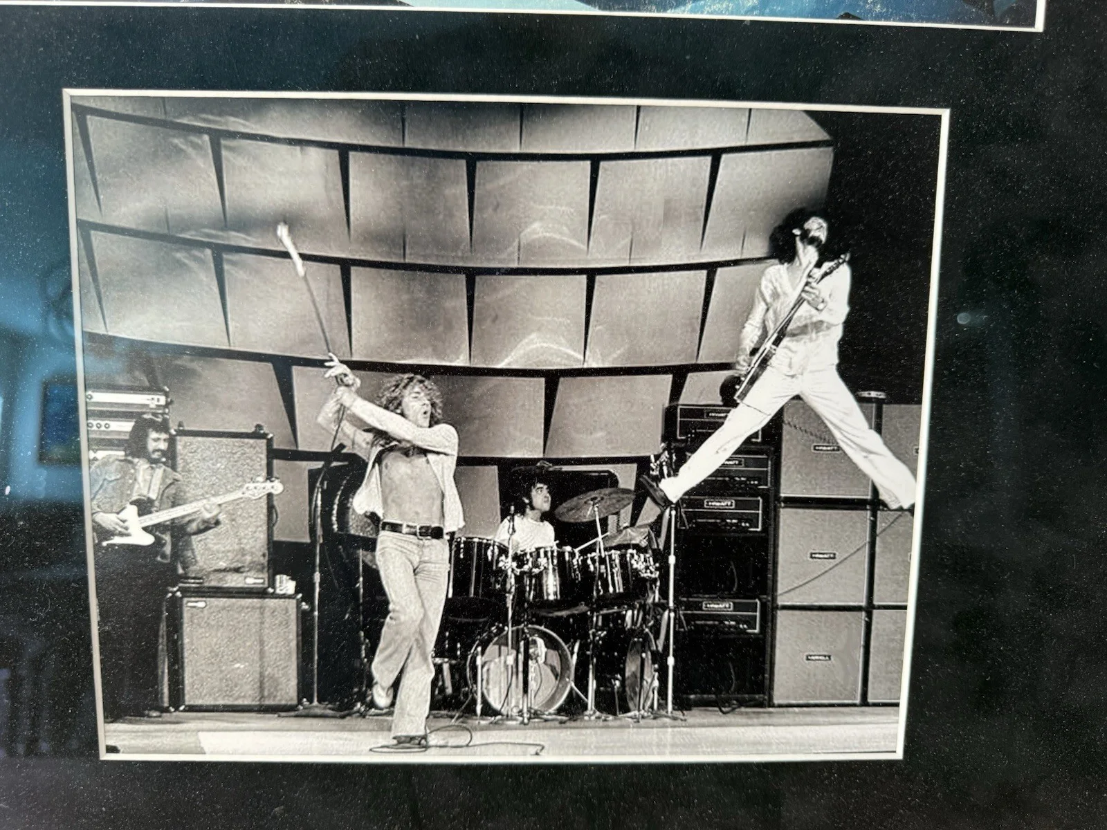 The Who Pete Townshend Signed Tommy LP With Cool Photograph, image 3