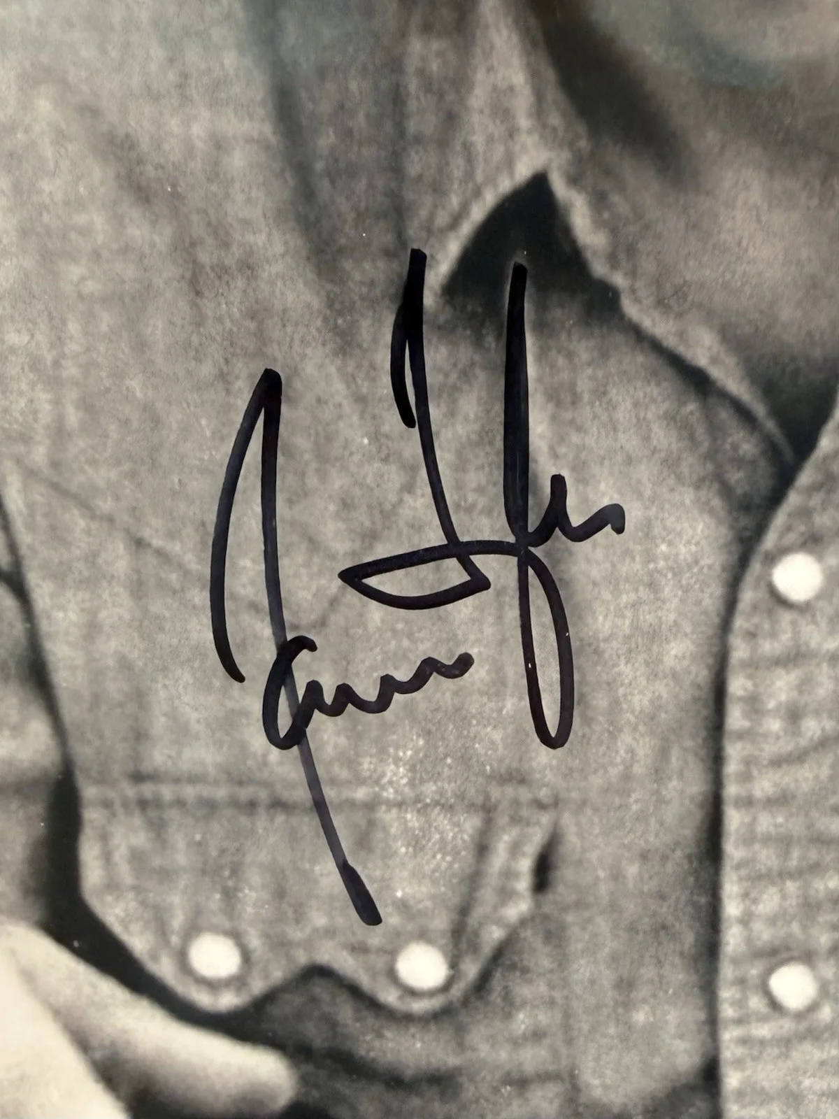 James Taylor Framed Signed Photo And Album, image 2