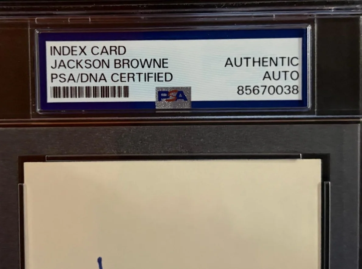 Jackson Browne — JACKSON BROWNE SIGNED AUTOGRAPHED INDEX CARD ENCAPSULATED PSA RUNNING ON EMPTY, image 3