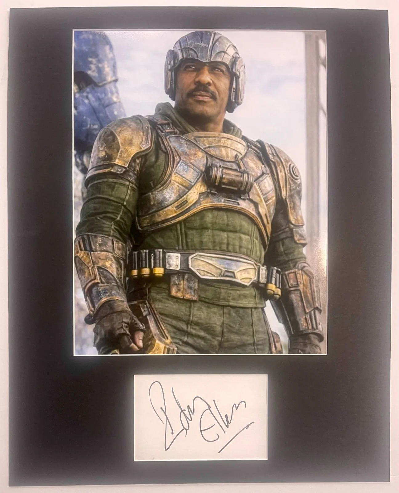 IDRIS ELBA — Idris Elba Masters Of The Universe matted signed index card with photo 16x20 #1, изображение 2