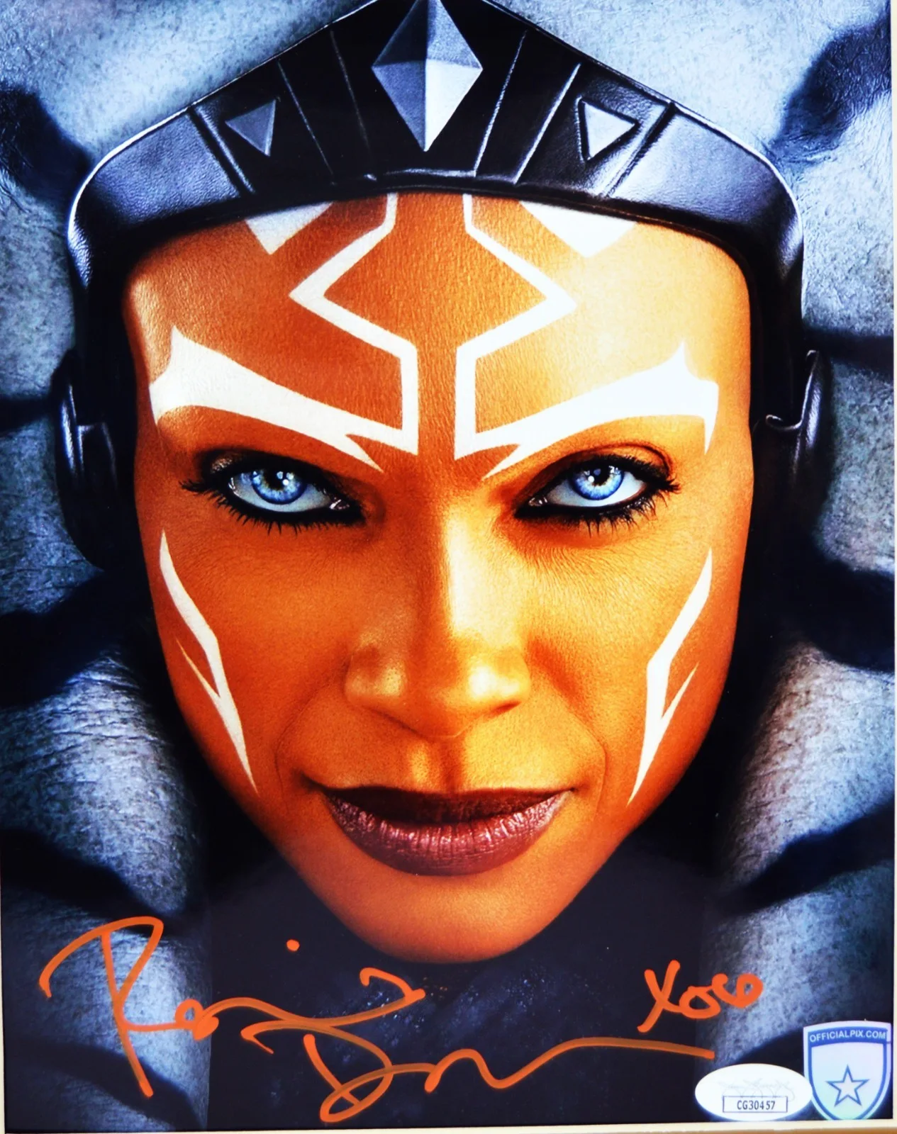 ROSARIO DAWSON — ROSARIO DAWSON Signed 8x10 With Mat OPX Photo STAR WARS Ahsoka Tano JSA #CG30457, изображение 2