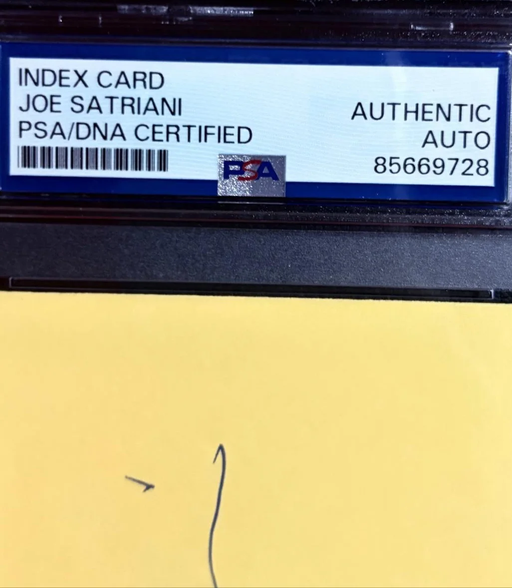Joe Satriani — JOE SATRIANI SIGNED AUTOGRAPH INDEX CARD ENCAPSULATED PSA SQUARES CHICKENFOOT, изображение 3