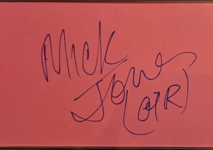 Mick Jones — MICK JONES SIGNED INDEX CARD PSA ENCAPSULATED THE CLASH STRUMMER SIMONON C, image 2