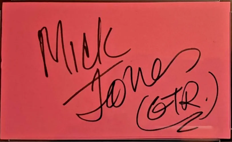 Mick Jones — MICK JONES SIGNED INDEX CARD PSA ENCAPSULATED THE CLASH STRUMMER SIMONON B, image 2