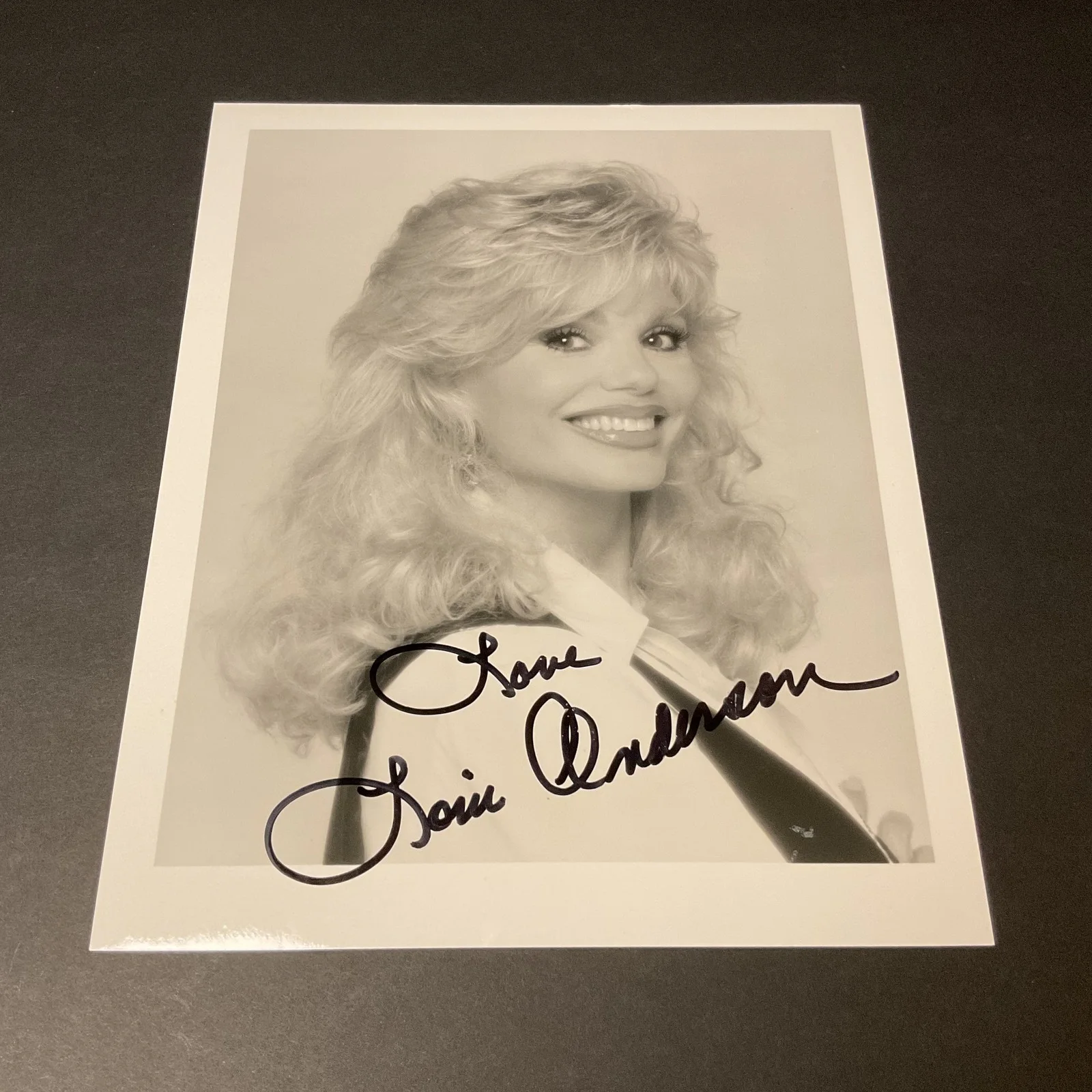 Loni Anderson — Loni Anderson Signed Autograph Photo with Legends Ink COA WKRP in Cincinnati