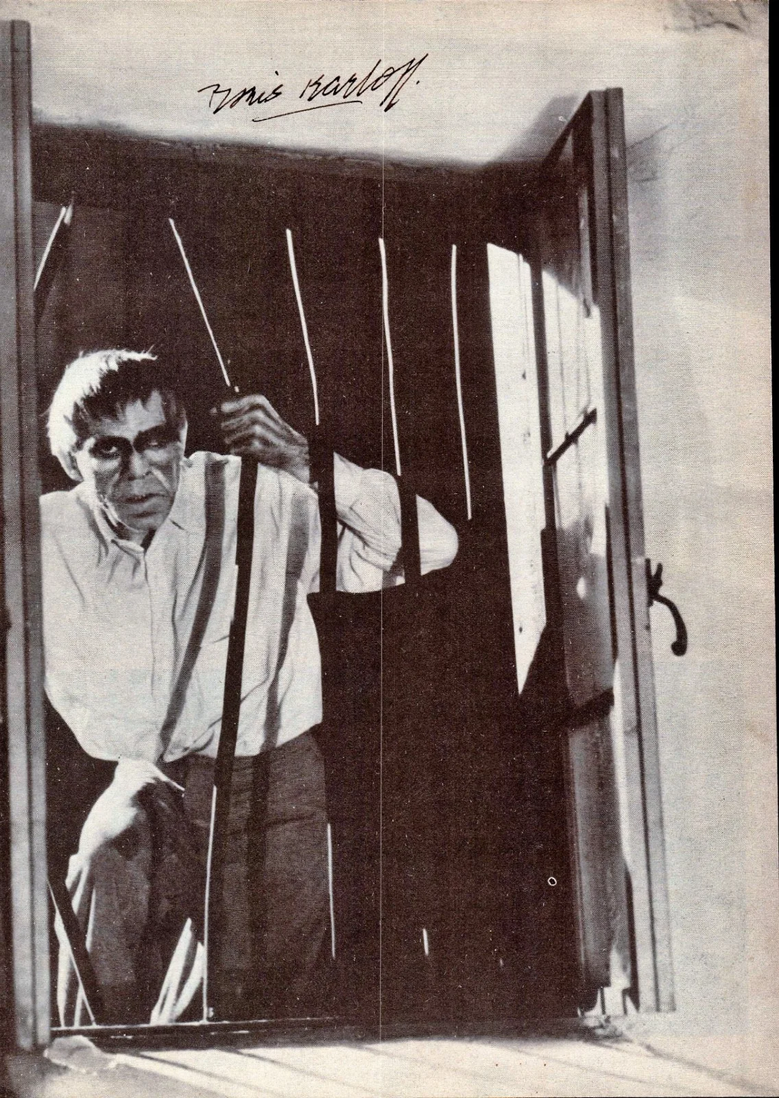 Boris Karloff — BORIS KARLOFF Signed 8x11 from "THE GHOUL" 3rd Party LOA**