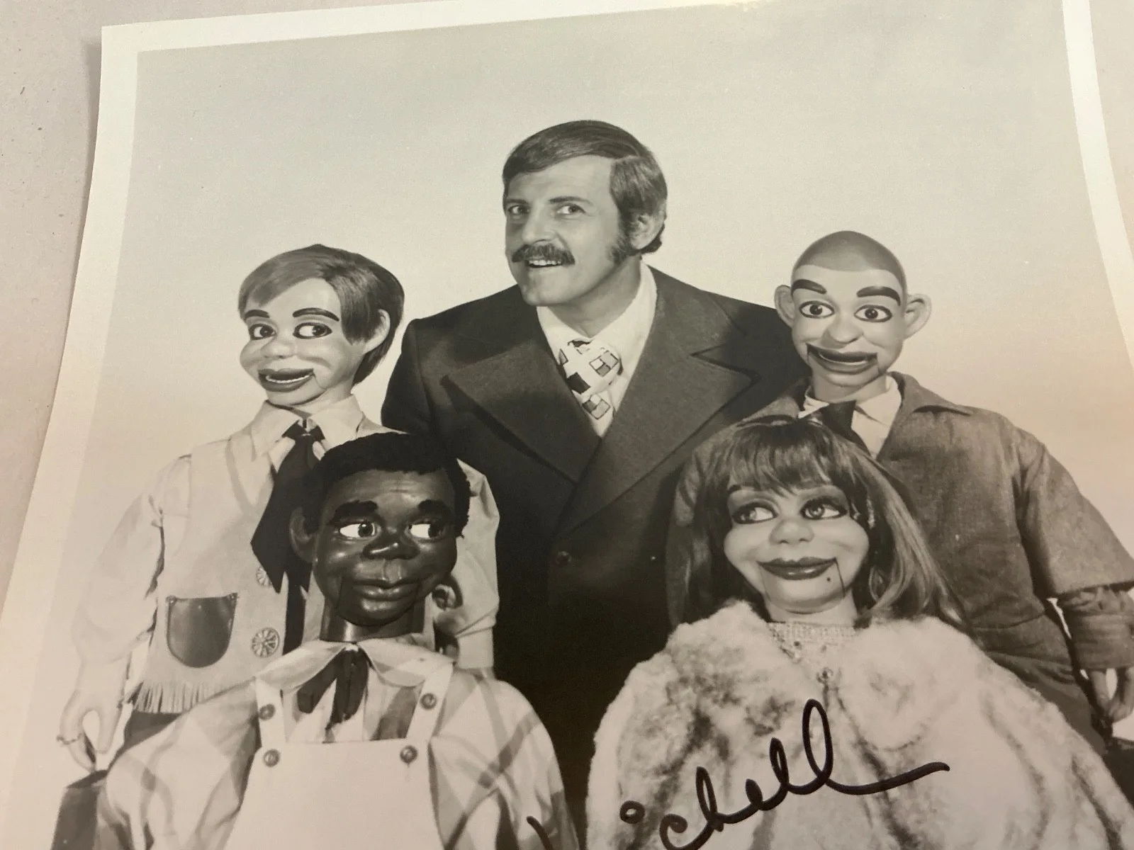 Ventriloquist Paul Winchell Signed AUTOGRAPHED 8x10 Photo, image 3