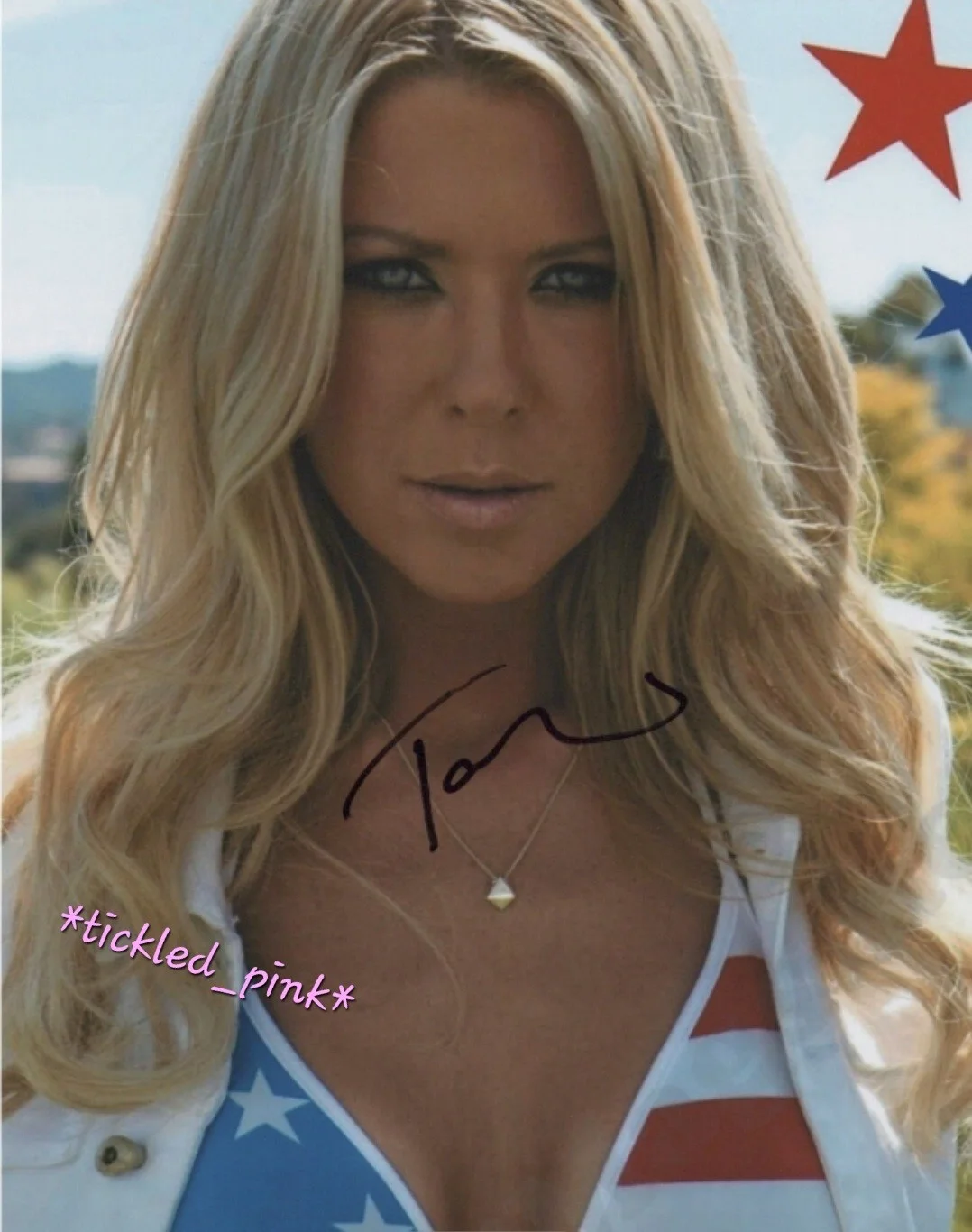 Tara Reid — Tara Reid From American Pie And urban Legend Signed 8x10 Photo w/COA