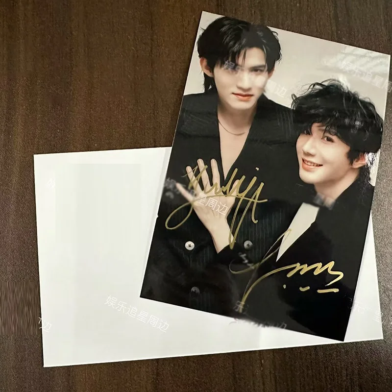 New To My Shore Yun Qi Hao Yi Ran Signed Autographed Photo, image 2