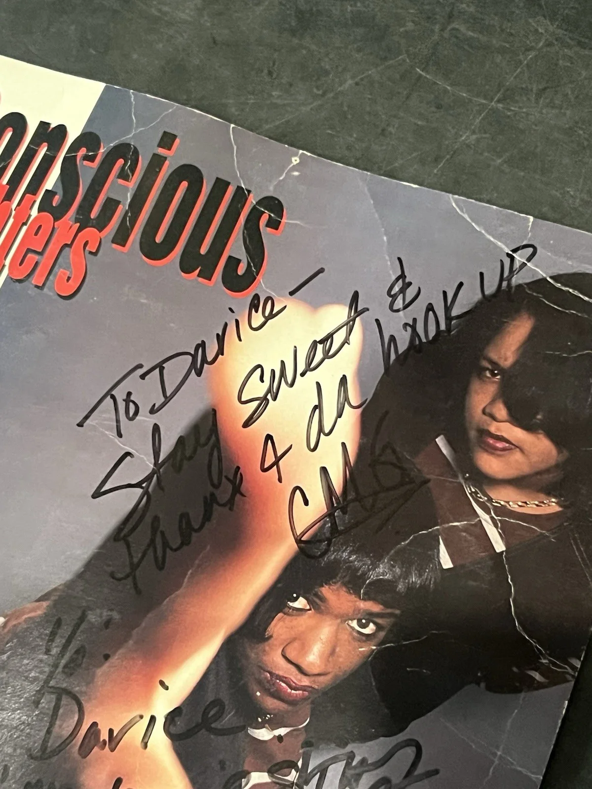Foto de calle autografiada por Conscious Daughters Ear Bay Rap G-funk Gangsta, изображение 3