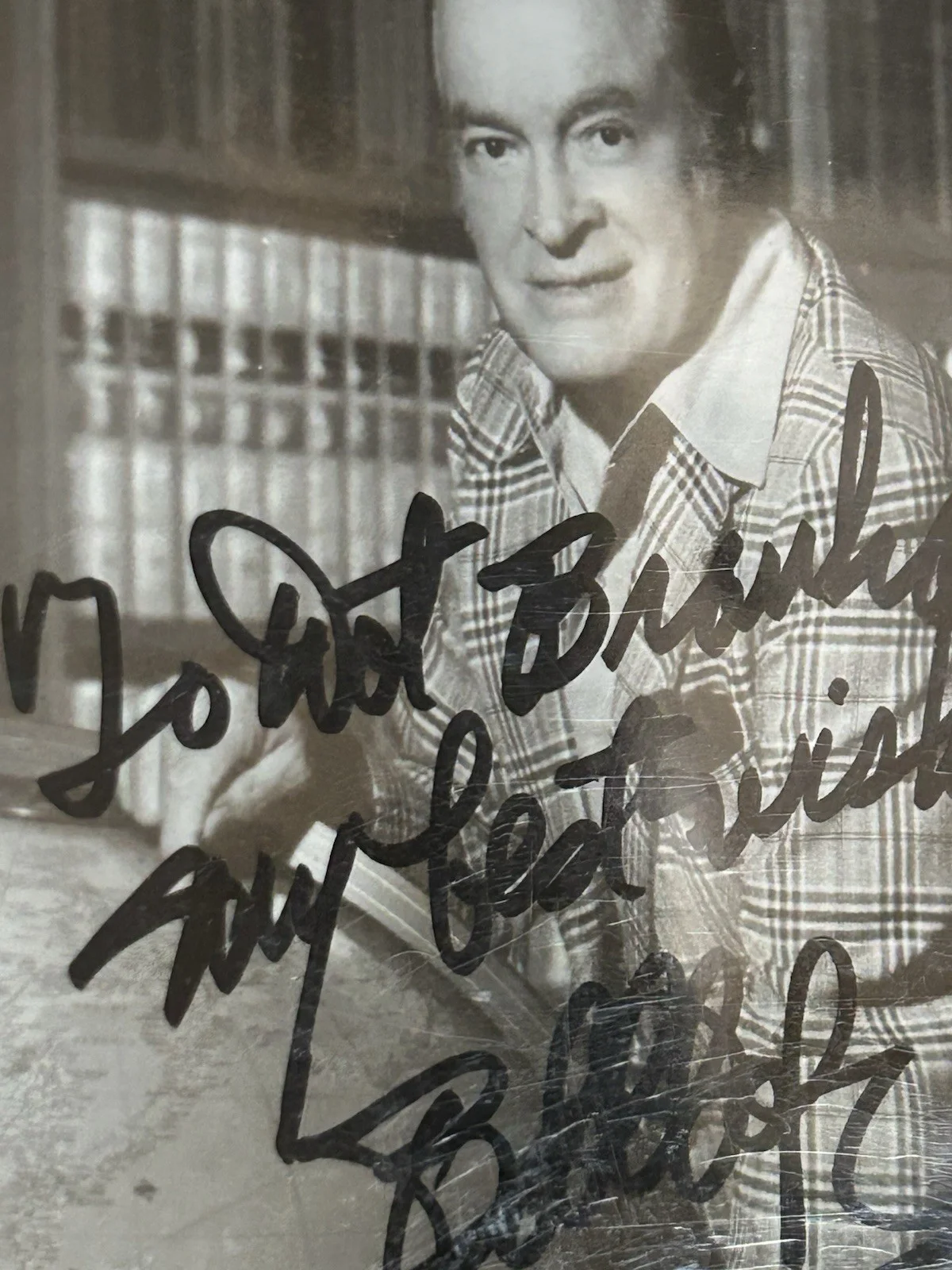 Bob Hope — Bob Hope Signed 5x7 Black And White Photo, изображение 2