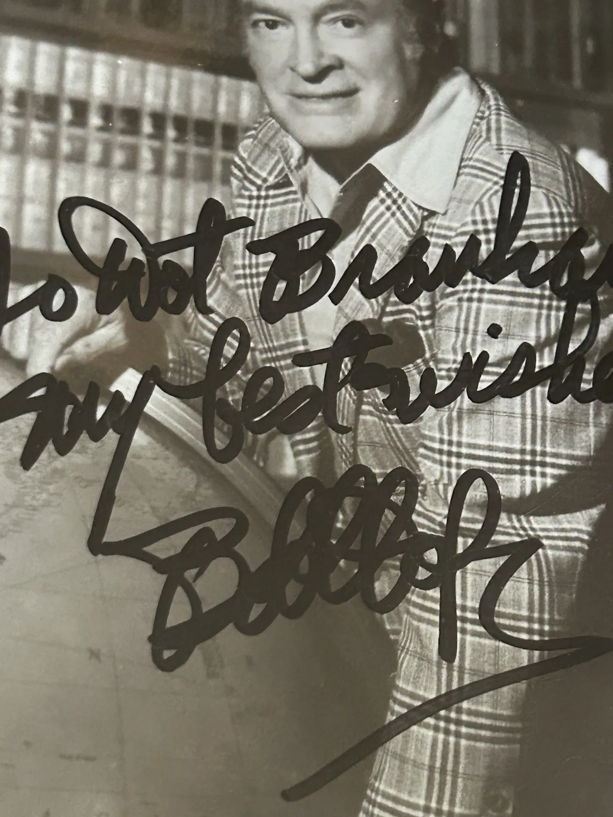 Bob Hope — Bob Hope Signed 5x7 Black And White Photo, изображение 3