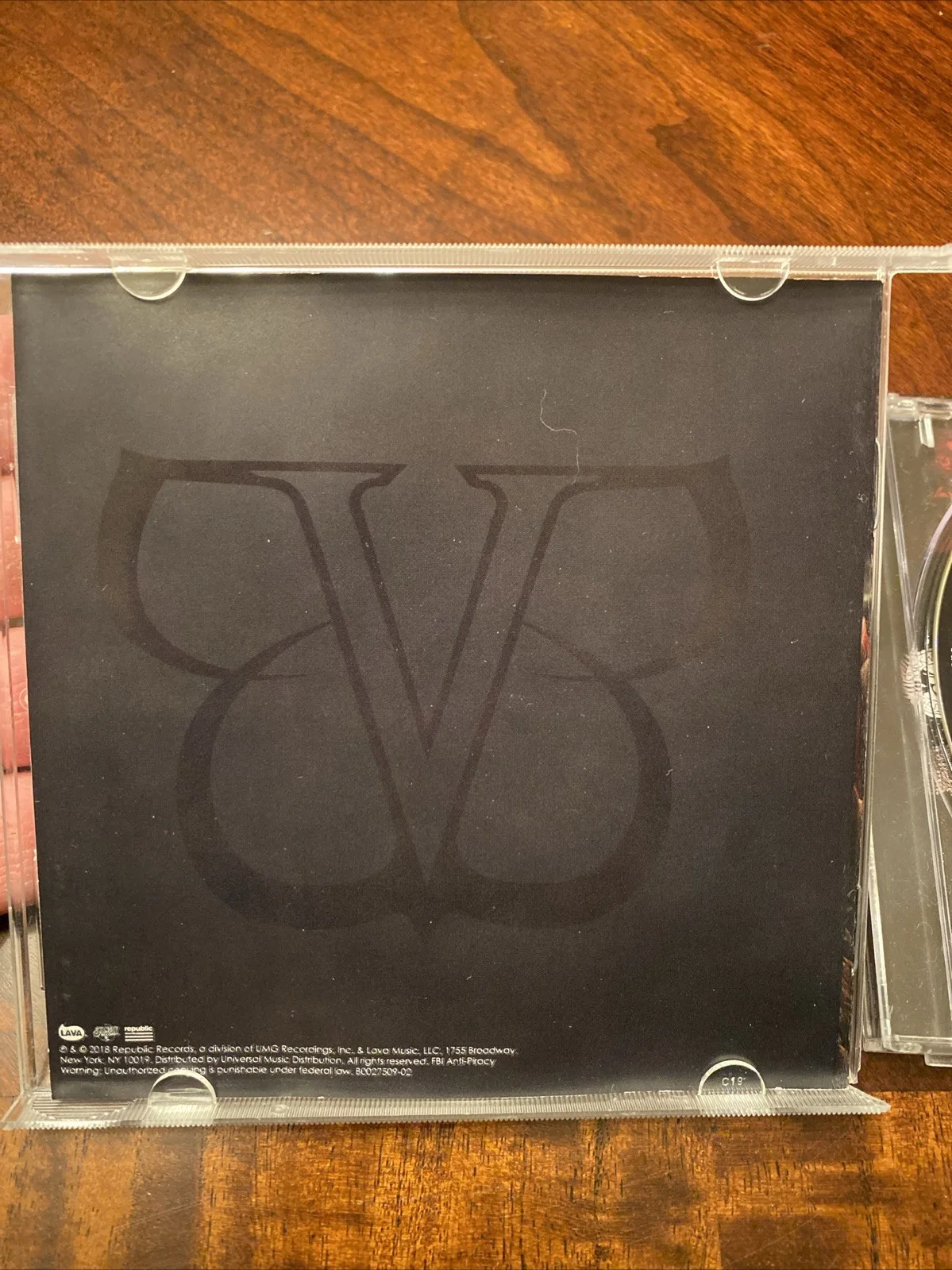 Vale by Black Veil Brides (CD, 2018) Signed CD 5 Autographs Case Is Cracked, image 4