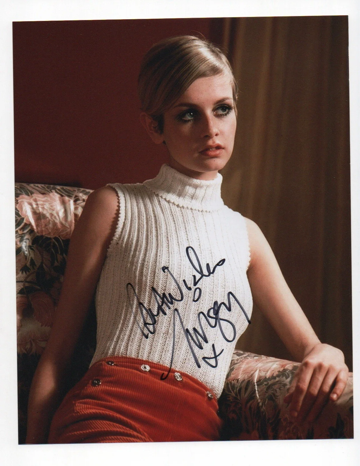 Twiggy Lawson — Twiggy Lawson signed autograph 8x10 Photo No COA Pass BAS PSA JSA Sexy Hot Polly