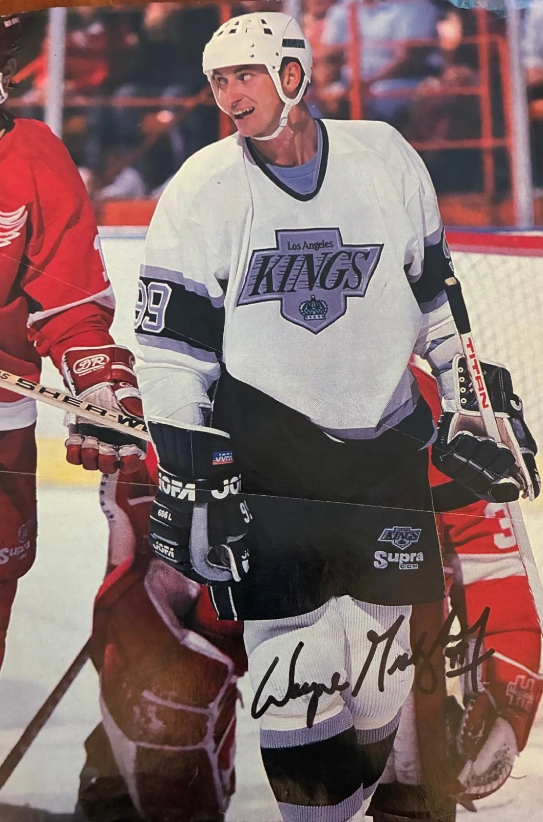 Wayne Gretsky Los Angeles Kings Signed Magazine Page, image 2