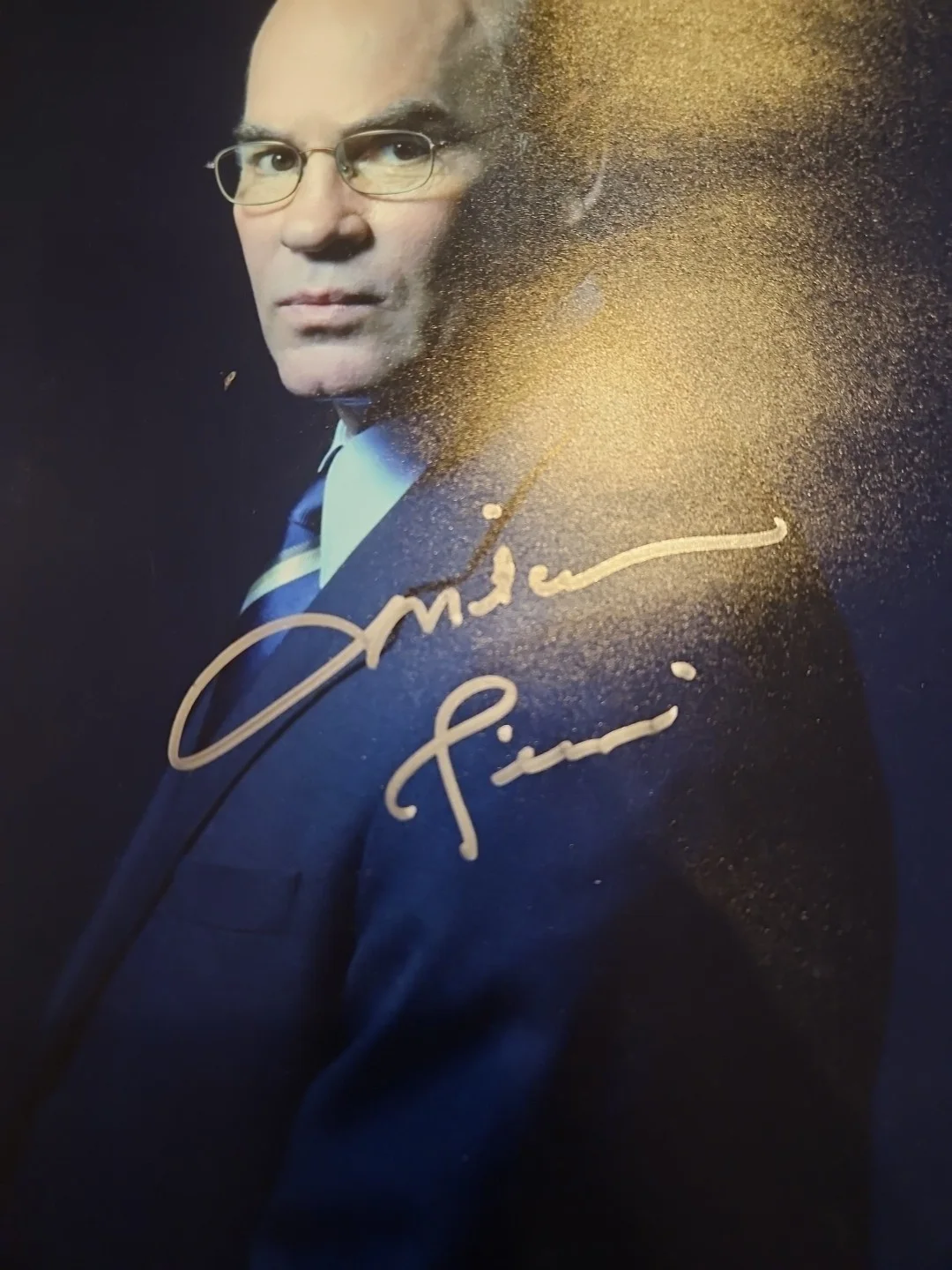 Mitch Pileggi — The X-Files Mitch Pileggi (Walter Skinner) Autographed Signed Photo Framed, image 2