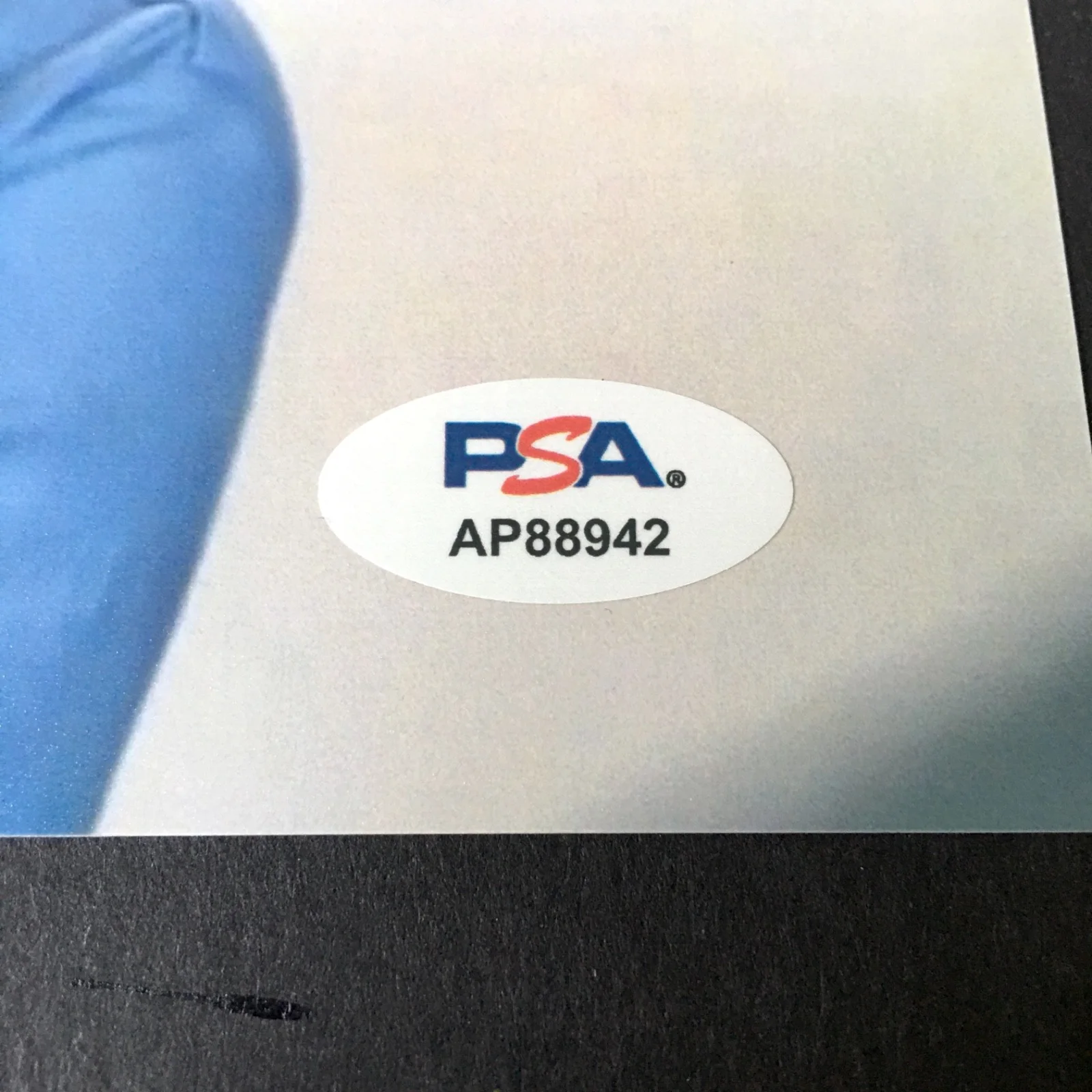 Milana Vayntrub — MILANA VAYNTRUB SIGNED 8x10 PHOTO PSA DNA AUTOGRAPH AT&T LILY, изображение 2