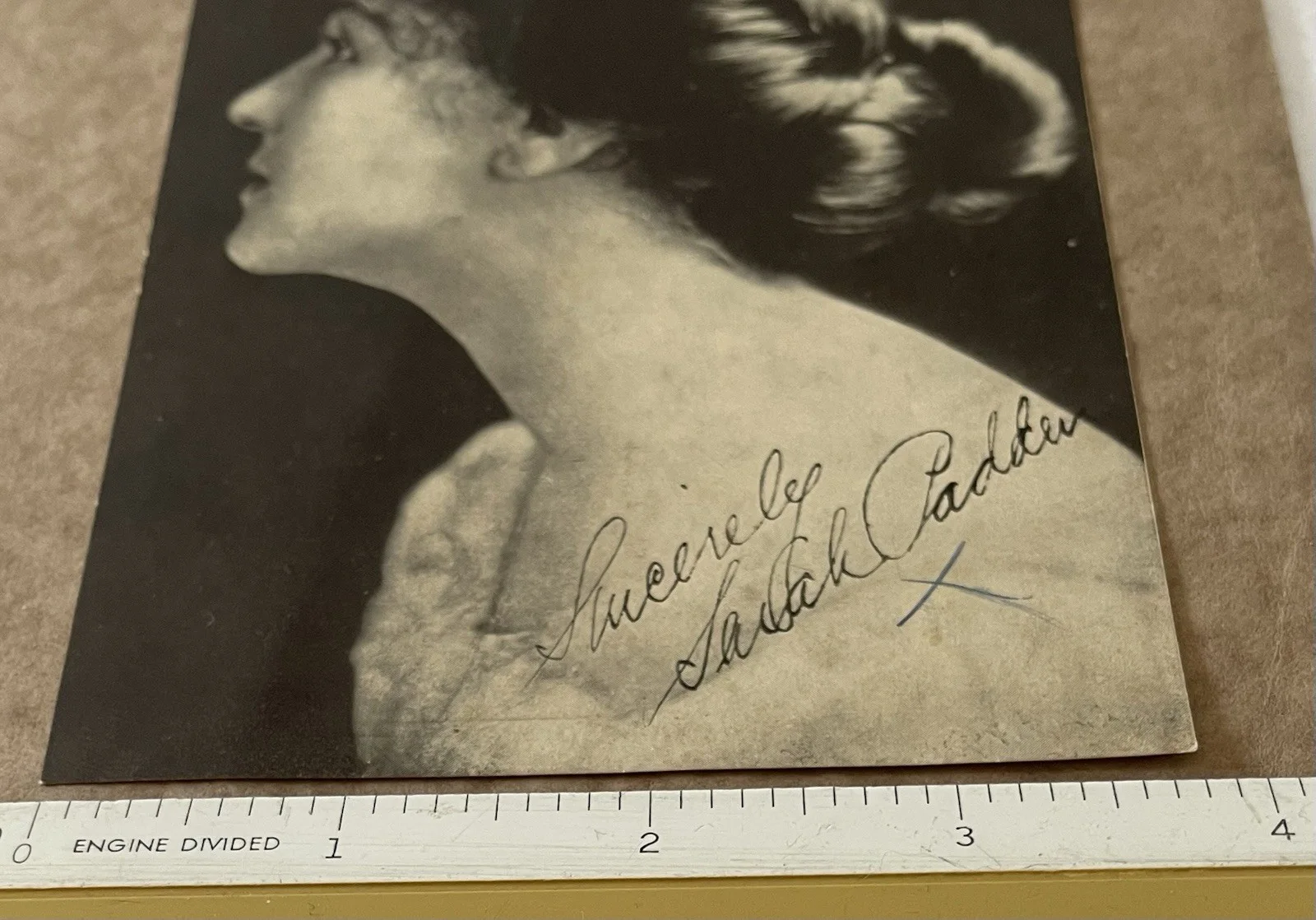 Sarah Padden — Sarah Padden Autographed Signed 4x5.25 inch Photograph, изображение 4