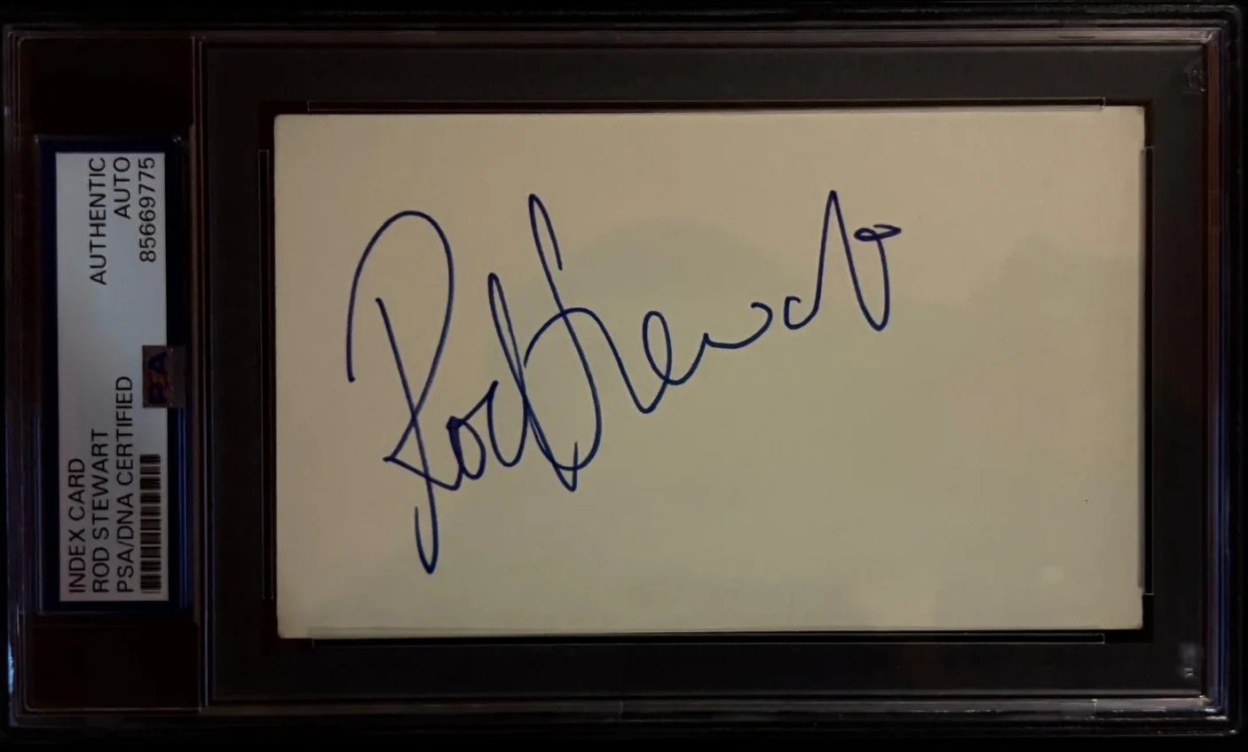 Rod Stewart — ROD STEWART SIGNED INDEX CARD PSA ENCAPSULATED HAVE YOU EVER SEEN THE RAIN FULL