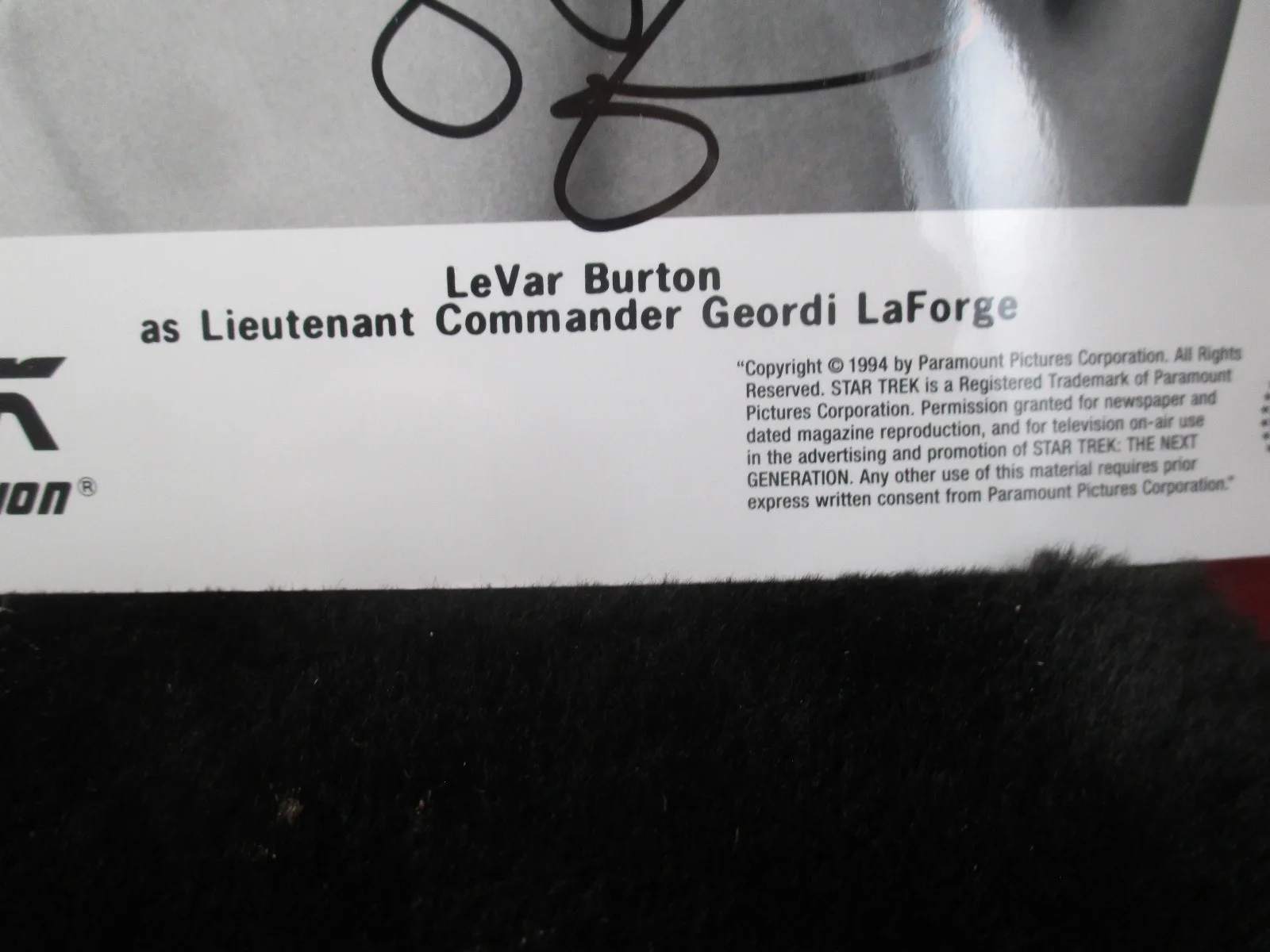Levar Burton — Star Trek The Next Generation LeVar BURTON signed B&W photo, image 3