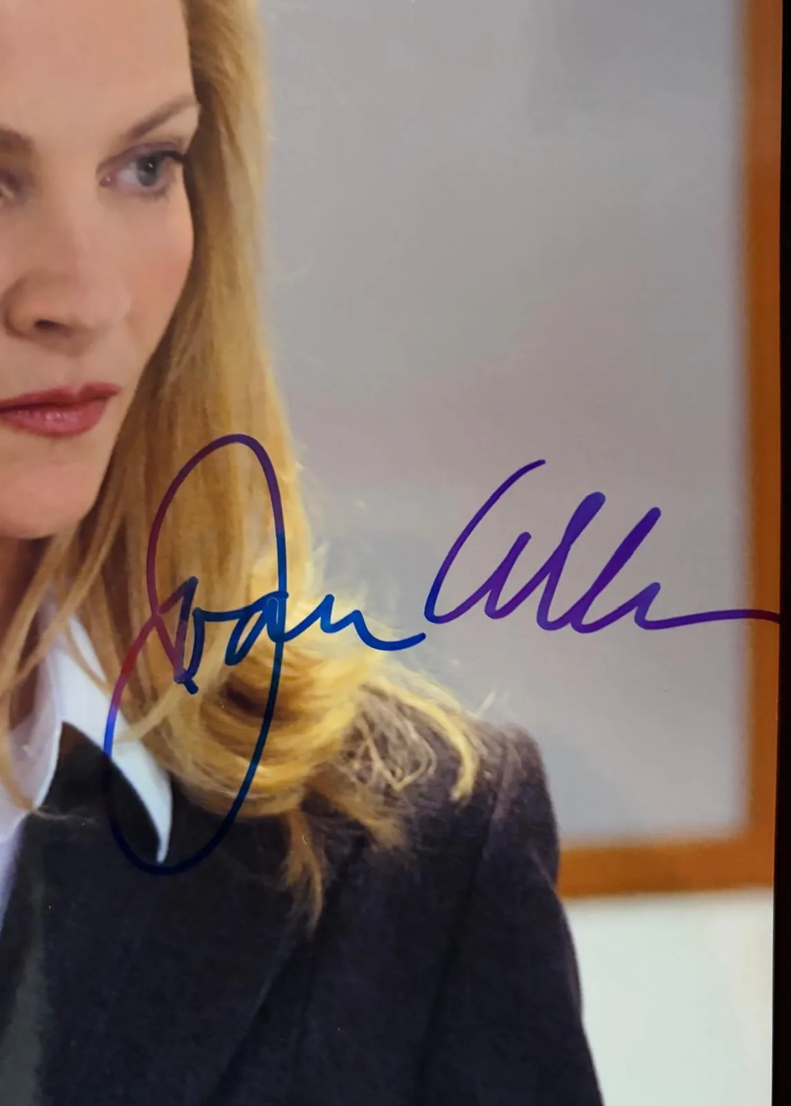 JOAN ALLEN — JOAN ALLEN SIGNED AUTOGRAPHED 8X10 PHOTO RARE ROOM THE CONTENDER JSA COA, изображение 2