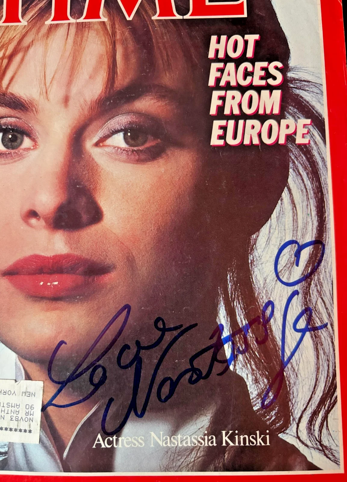 Nastassja Kinski — NASTASSJA KINSKI SIGNED AUTOGRAPHED FULL TIME MAGAZINE TESS PARIS TEXAS JSA COA, изображение 2