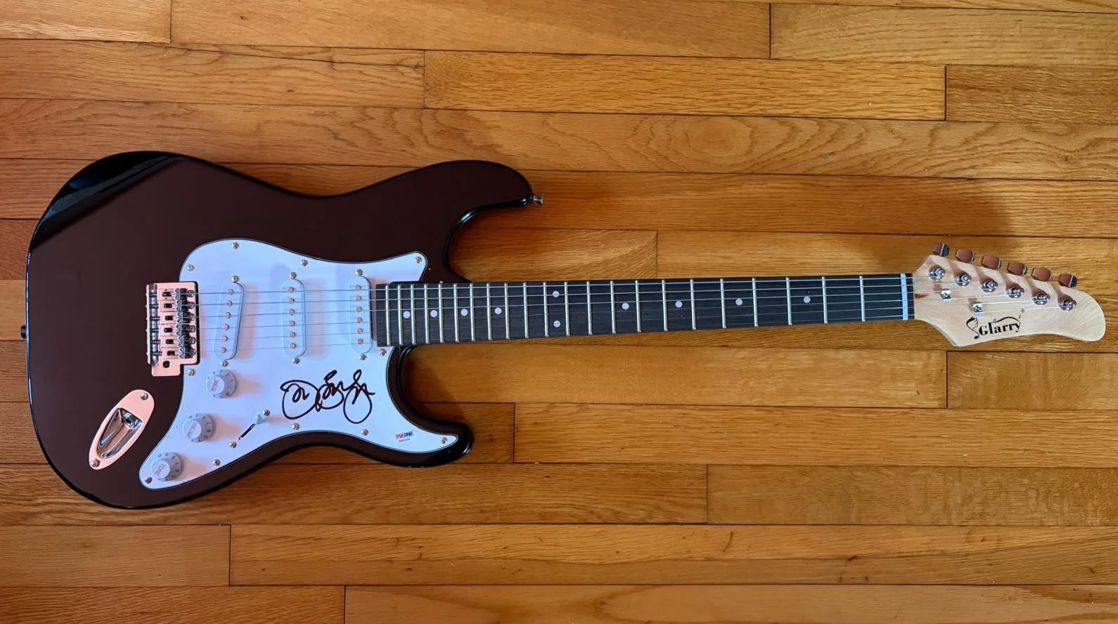 Bon Jovi — JON BON JOVI SIGNED AUTOGRAPHED STRATOCASTER GUITAR FULL NAME NEW JERSEY PSA B, изображение 2