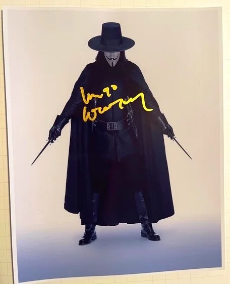 Cast — V For VENDETTA photos (3) signed by HUGO WEAVING & NATALIE PORTMAN, image 2
