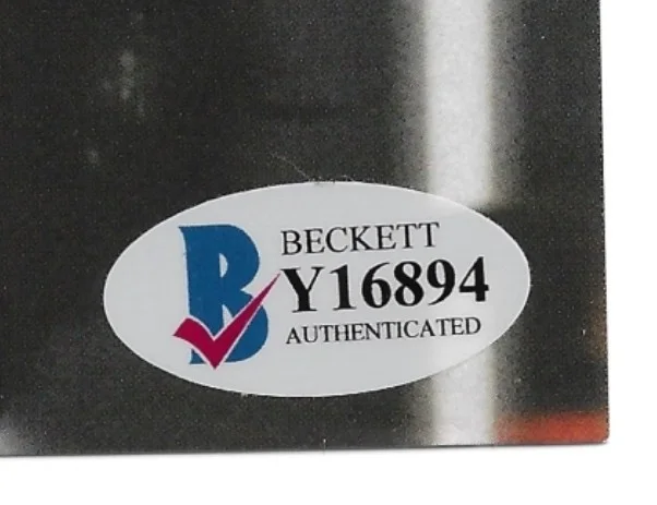 Demi Lovato Signed I ❤️ Me CD Insert Beckett Authenticated Autograph, image 3