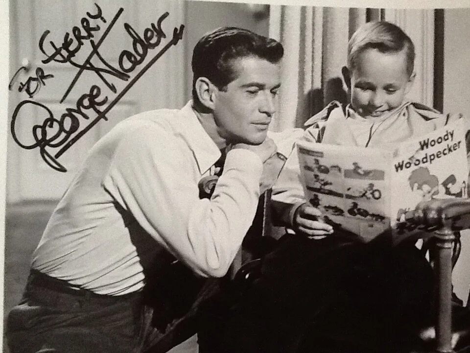 George Nader SIGNED 1957 Photo 50s Film TV Actor Man Afraid Robot Monster Chrone, изображение 3