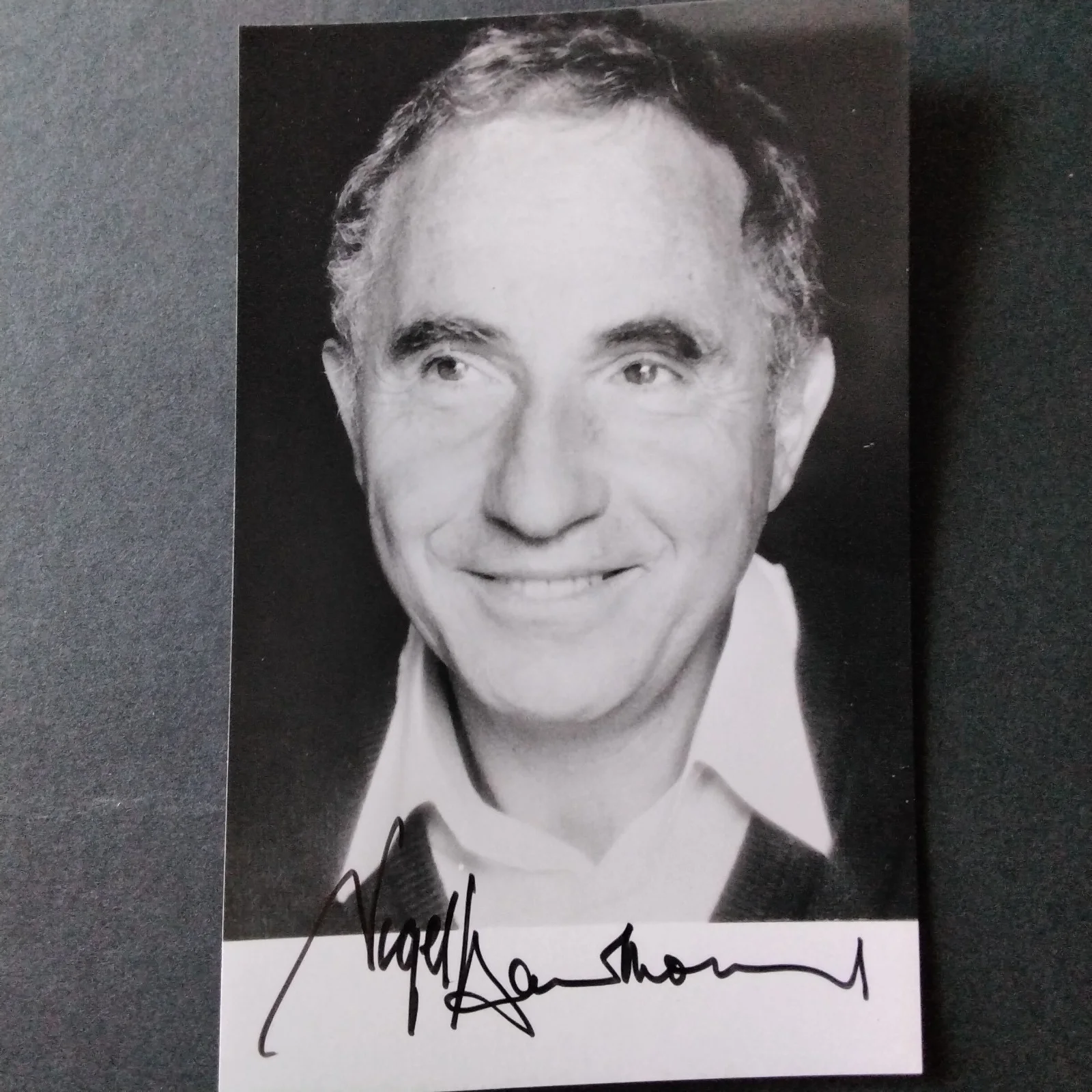 Nigel Hawthorne SIGNED Photo Movie TV Actor Madness King George Yes Minister, изображение 5