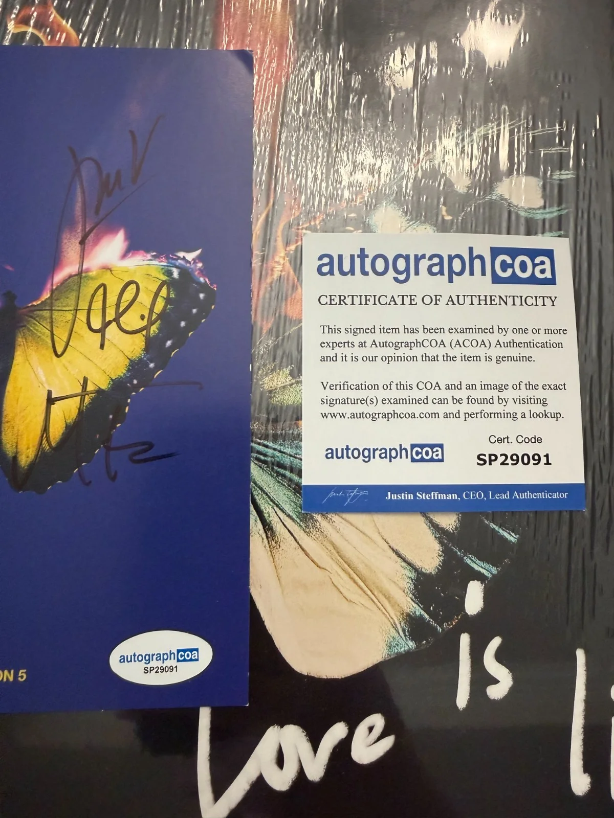 Maroon 5 GROUP SIGNED Vinyl Love Is Like Adam Levine Autograph ACOA SP29091, изображение 3