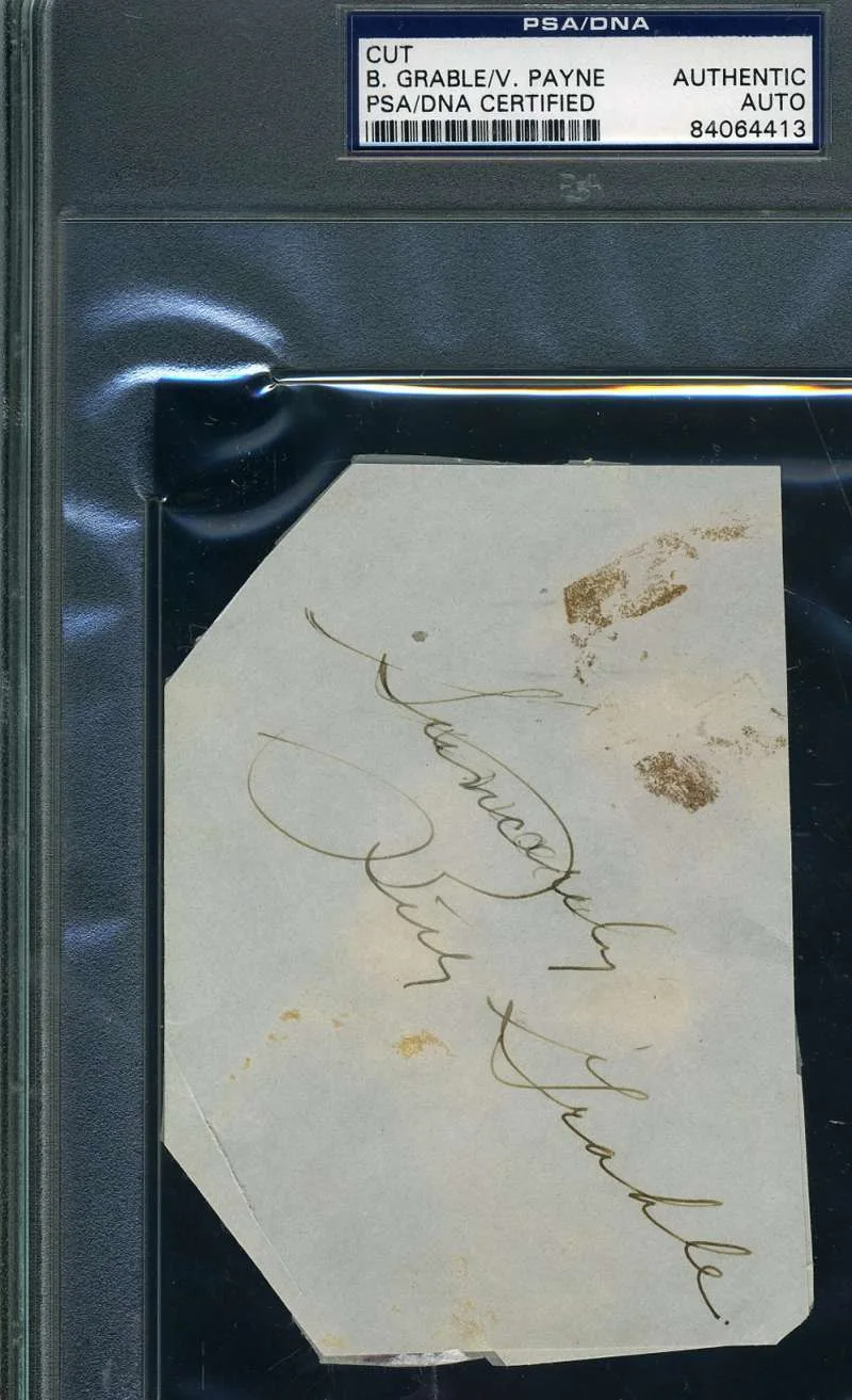 BETTY GRABLE — Betty Grable 1940`s Signed Psa Dna Coa Album Page Autograph Authentic
