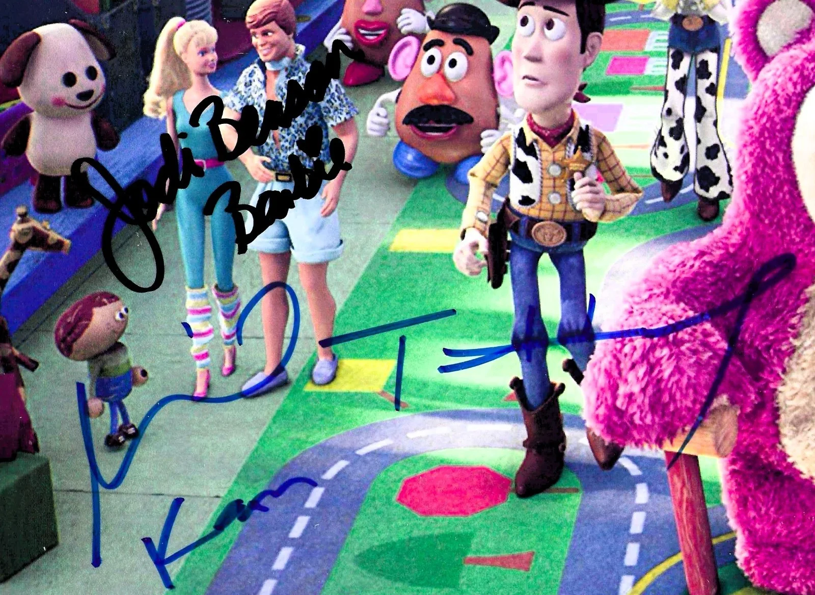 Tom Hanks, Allen, Benson, Keaton — TOY STORY 3 AUTOGRAPHED w. COA 8 ¼ X 11 ¾ inc. Tom Hanks, Tim Allen, Keaton ++, изображение 2