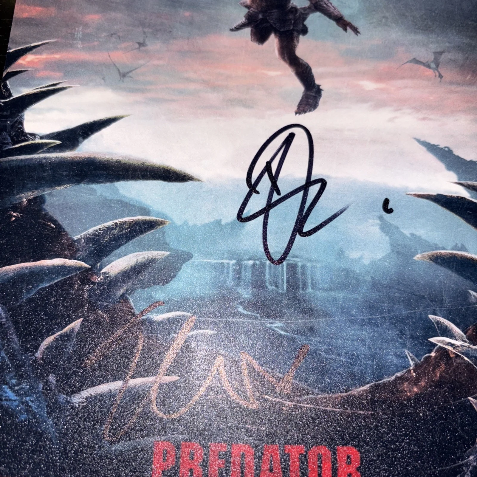 PREDATOR BADLANDS Signed Cast Poster 8.5x11 ELLE FANNING Los Angeles premiere, image 2